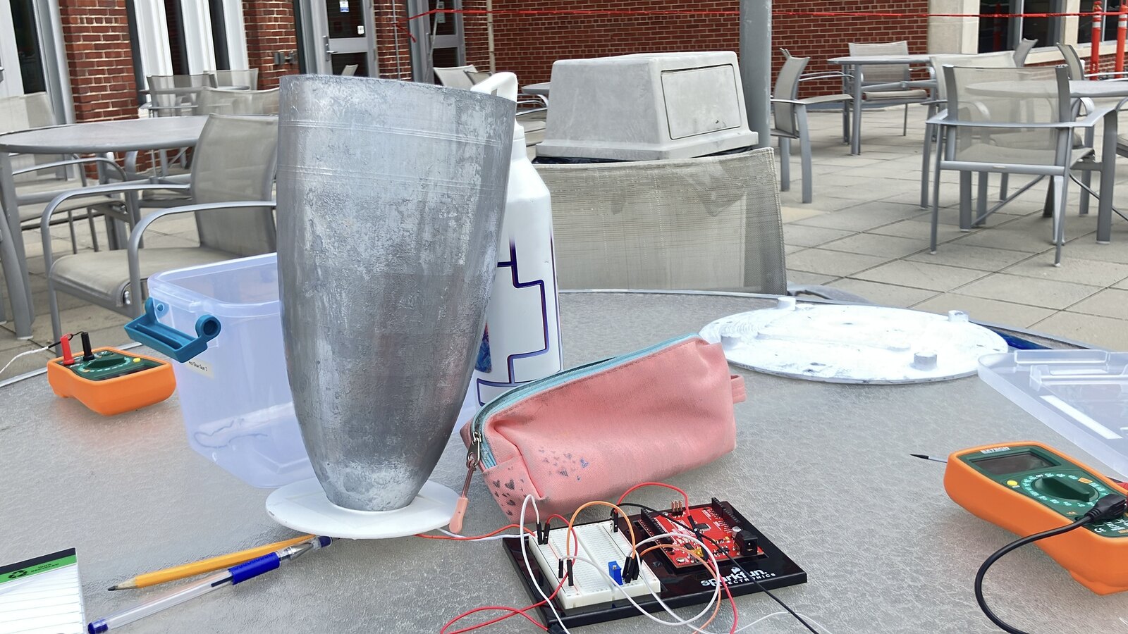 The concentrator over the photovoltaic cell during outdoor measurement